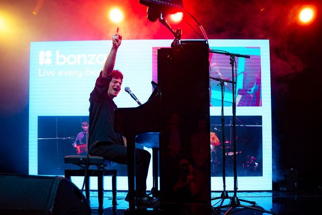 Jamie Cullum performing live at the CoSTAR Live Lab launch event